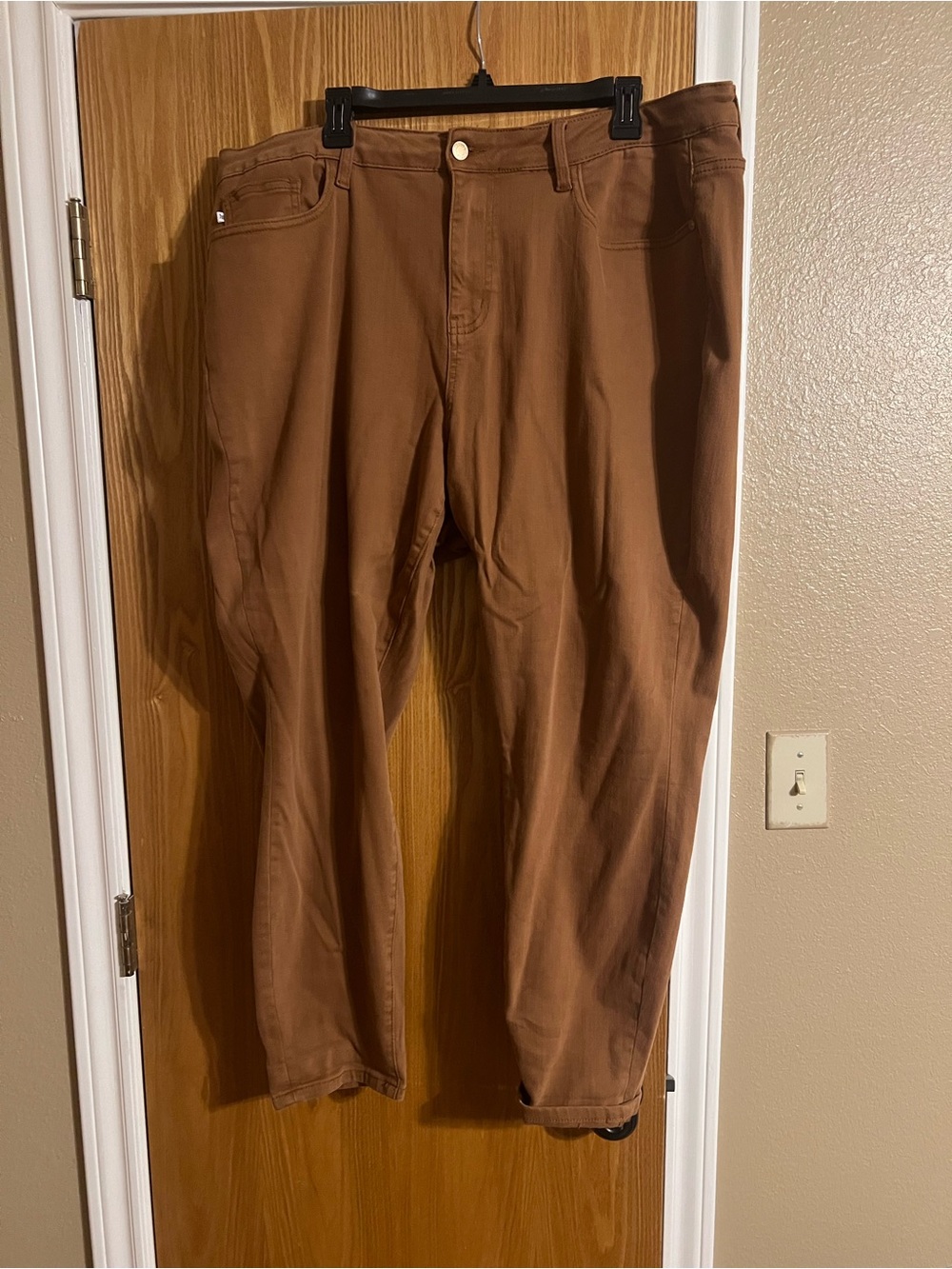 Judy Blue Men's Tan Brown Chino Pants